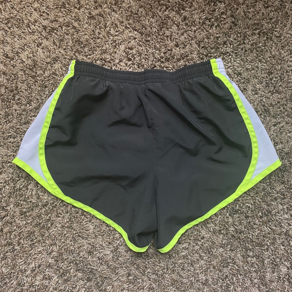 Grey Nike running shorts - Picture 2 of 2
